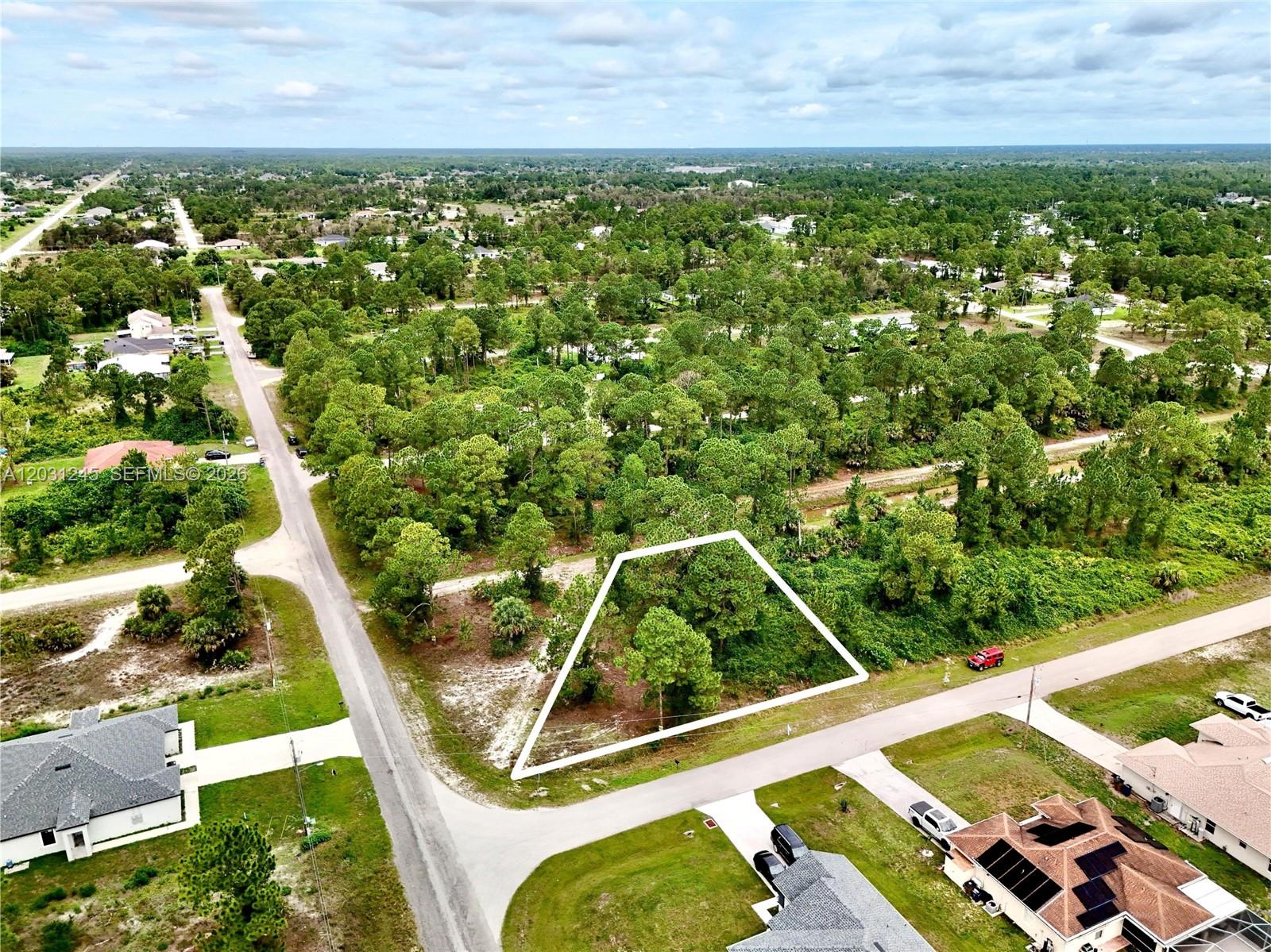 LEHIGH ACRES - Land