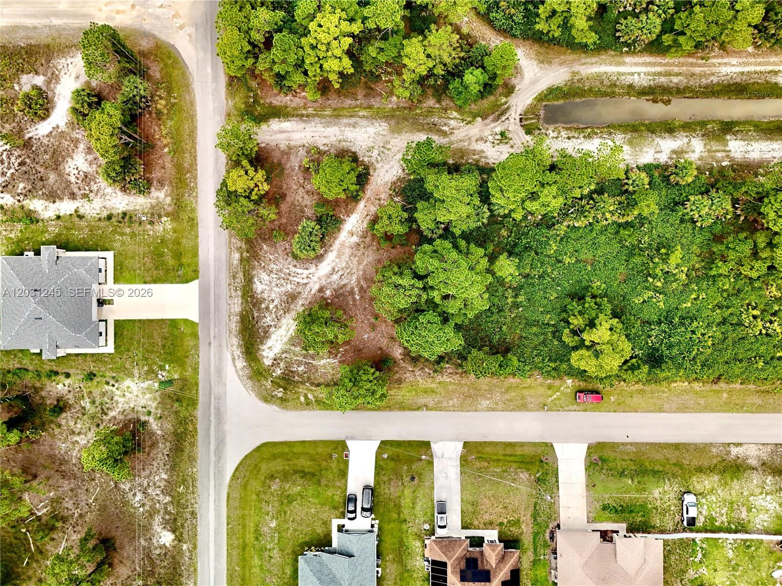 LEHIGH ACRES - Land