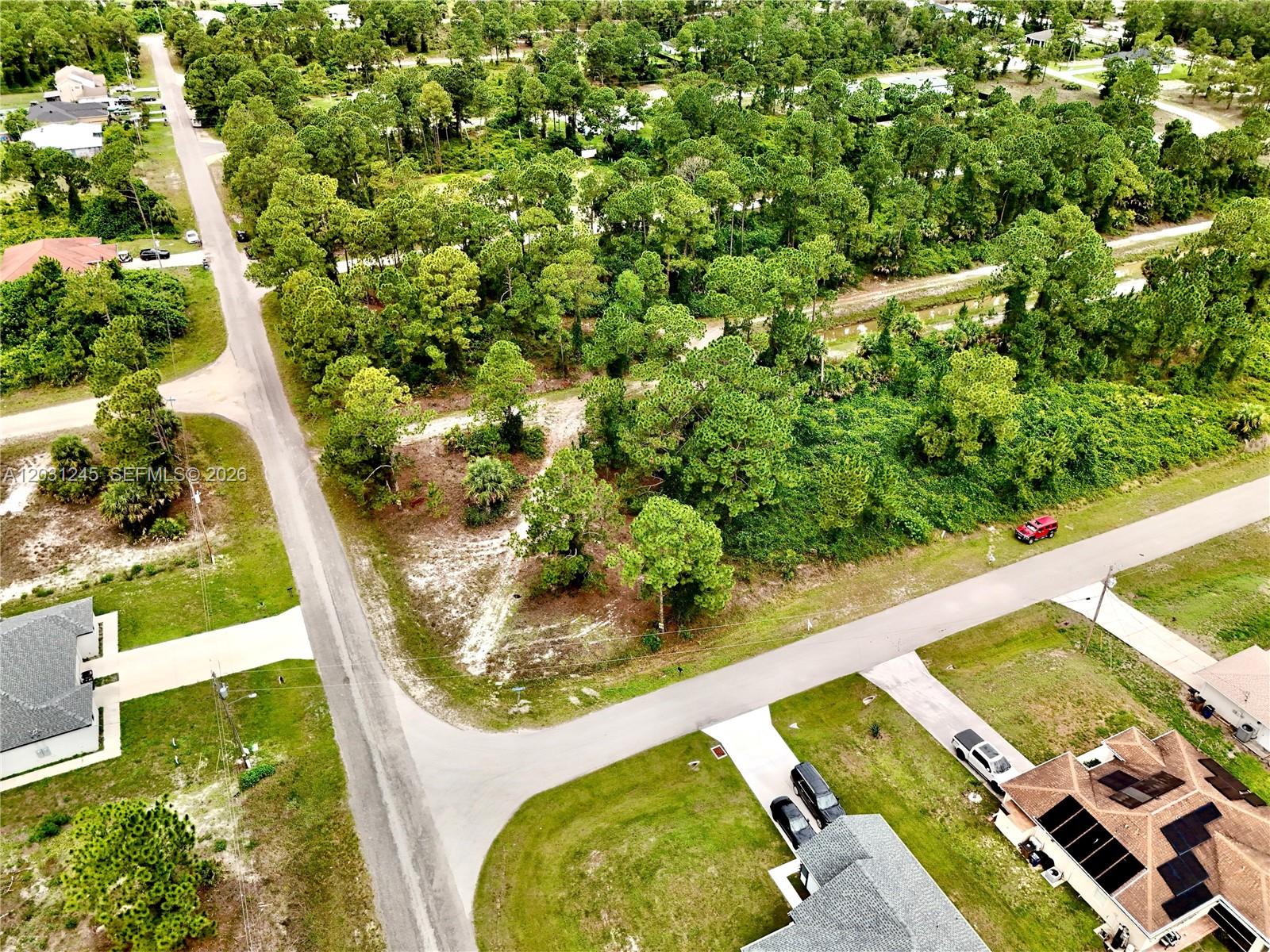 LEHIGH ACRES - Land