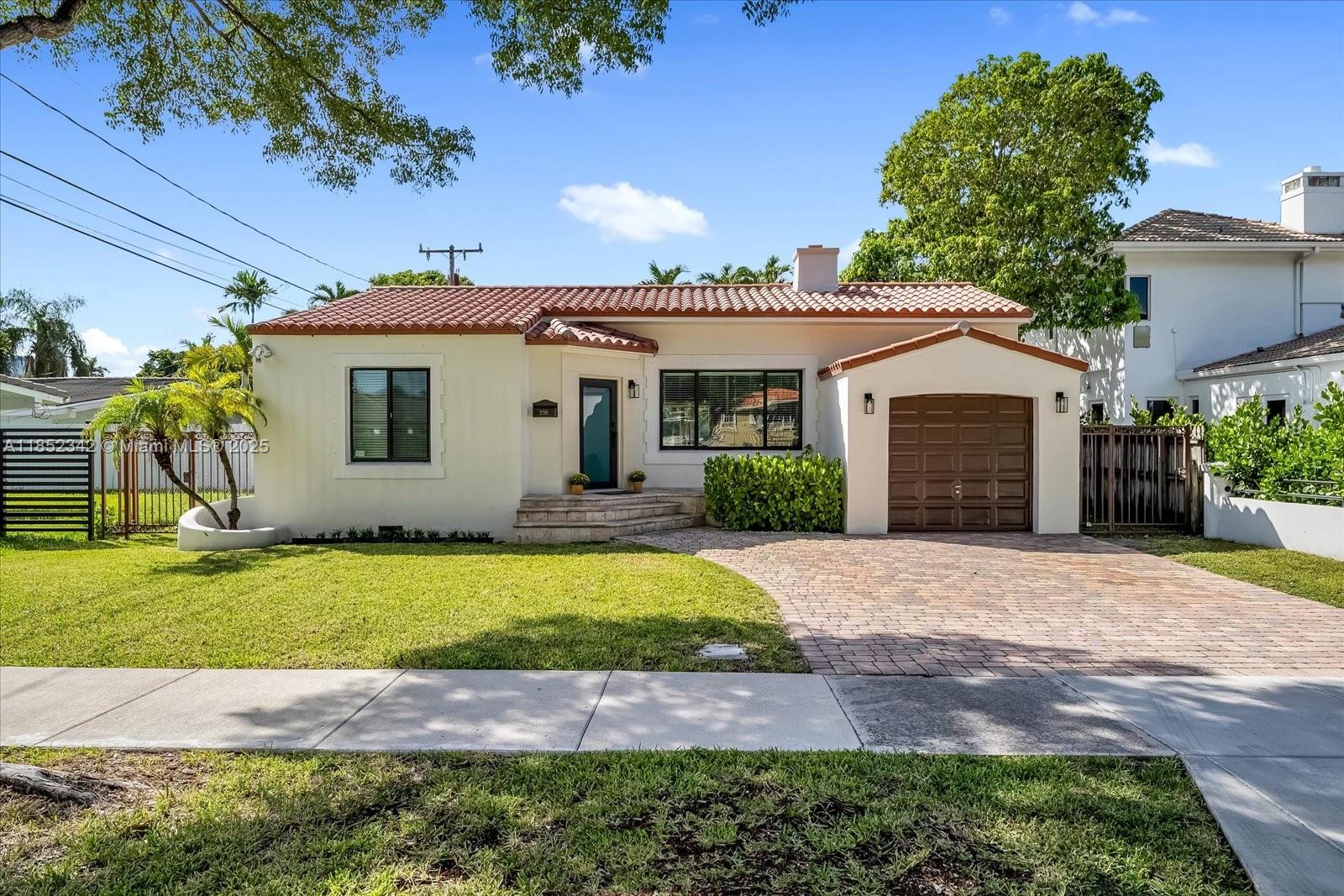 BRICKELL ESTATES - Residential