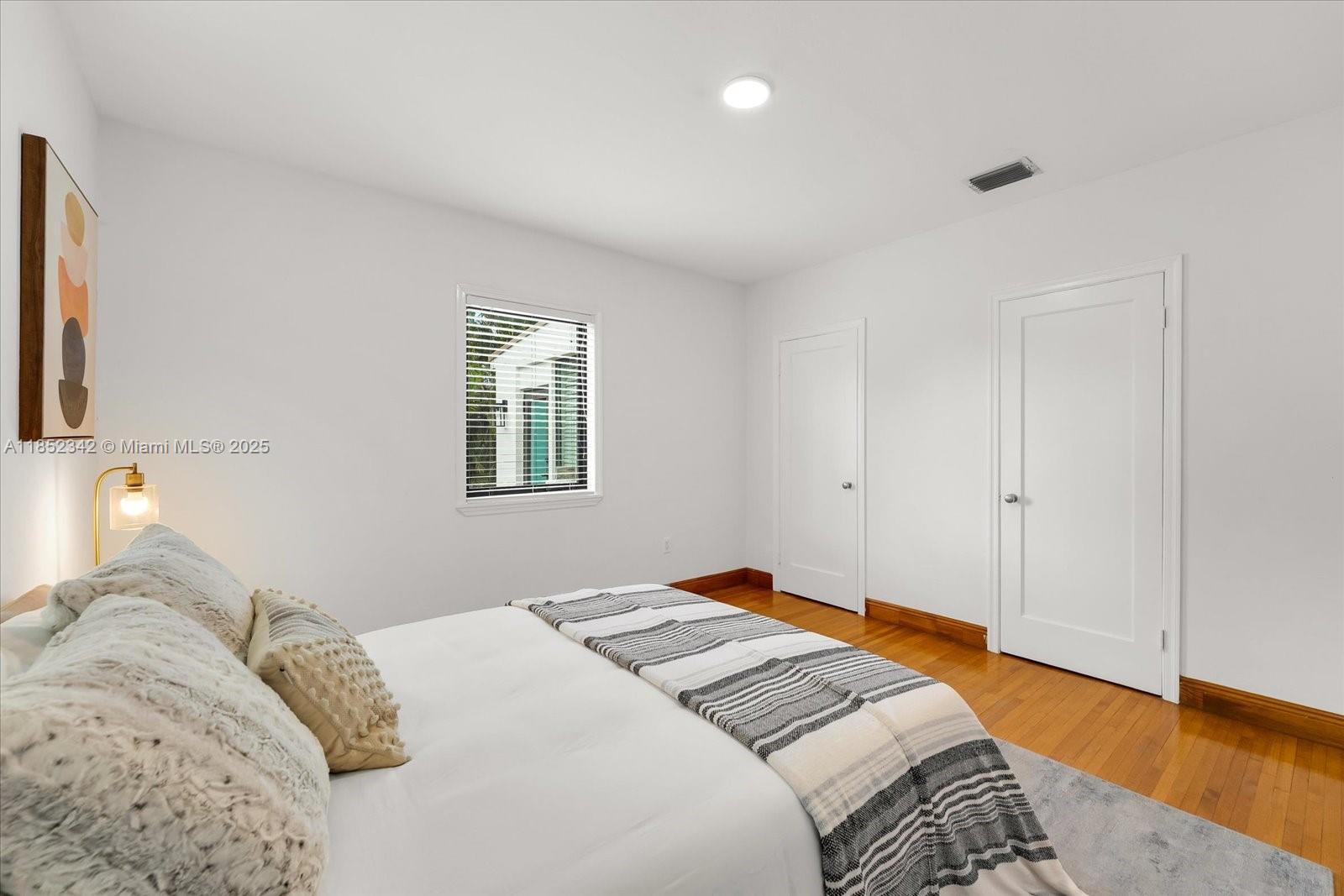 BRICKELL ESTATES - Residential