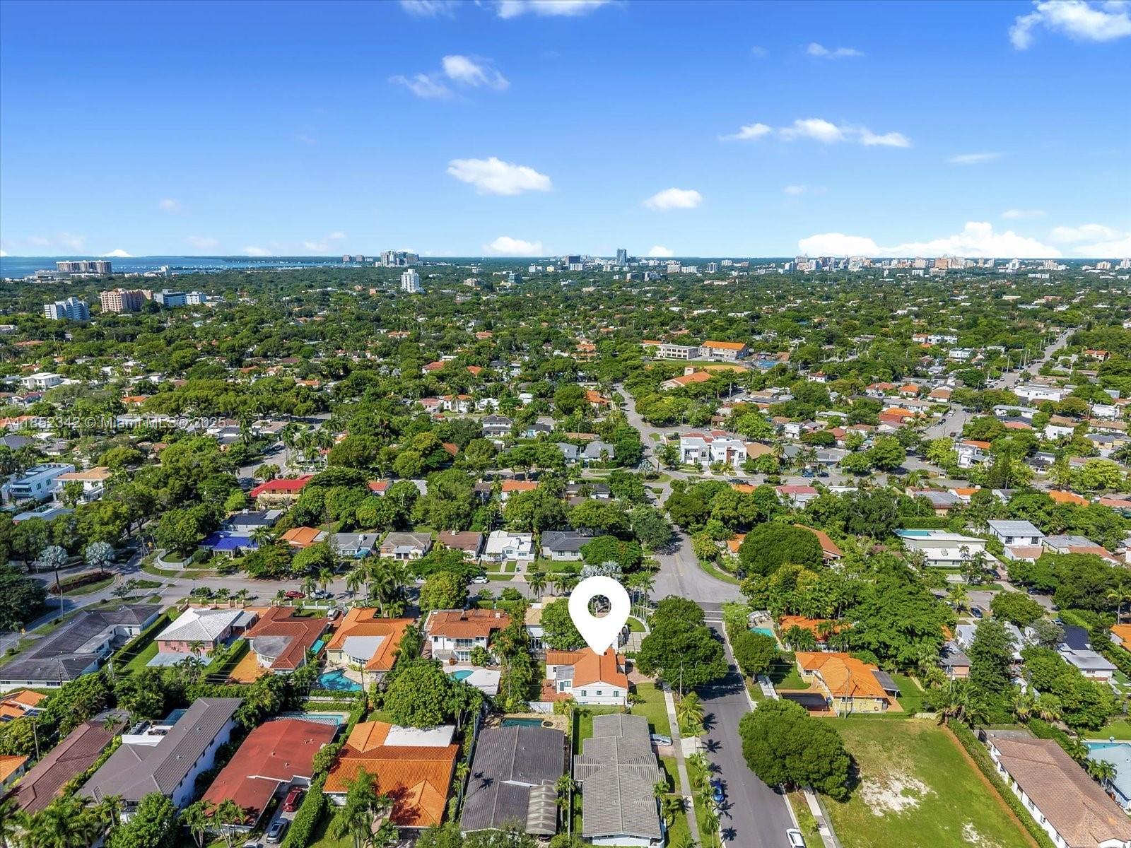 BRICKELL ESTATES - Residential