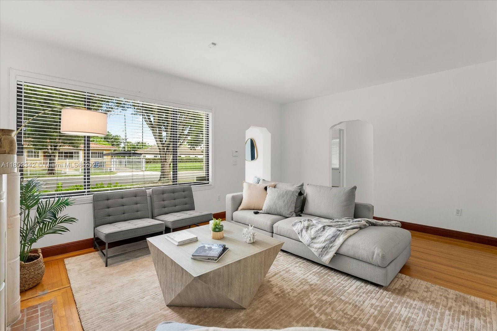 BRICKELL ESTATES - Residential