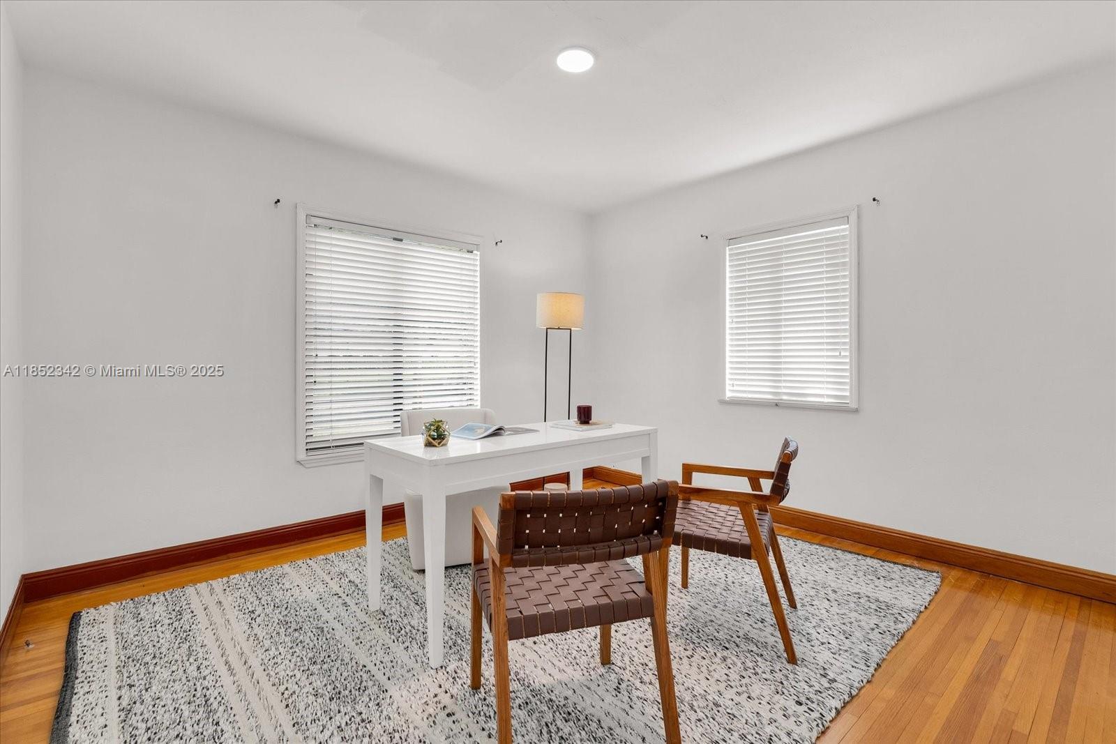 BRICKELL ESTATES - Residential