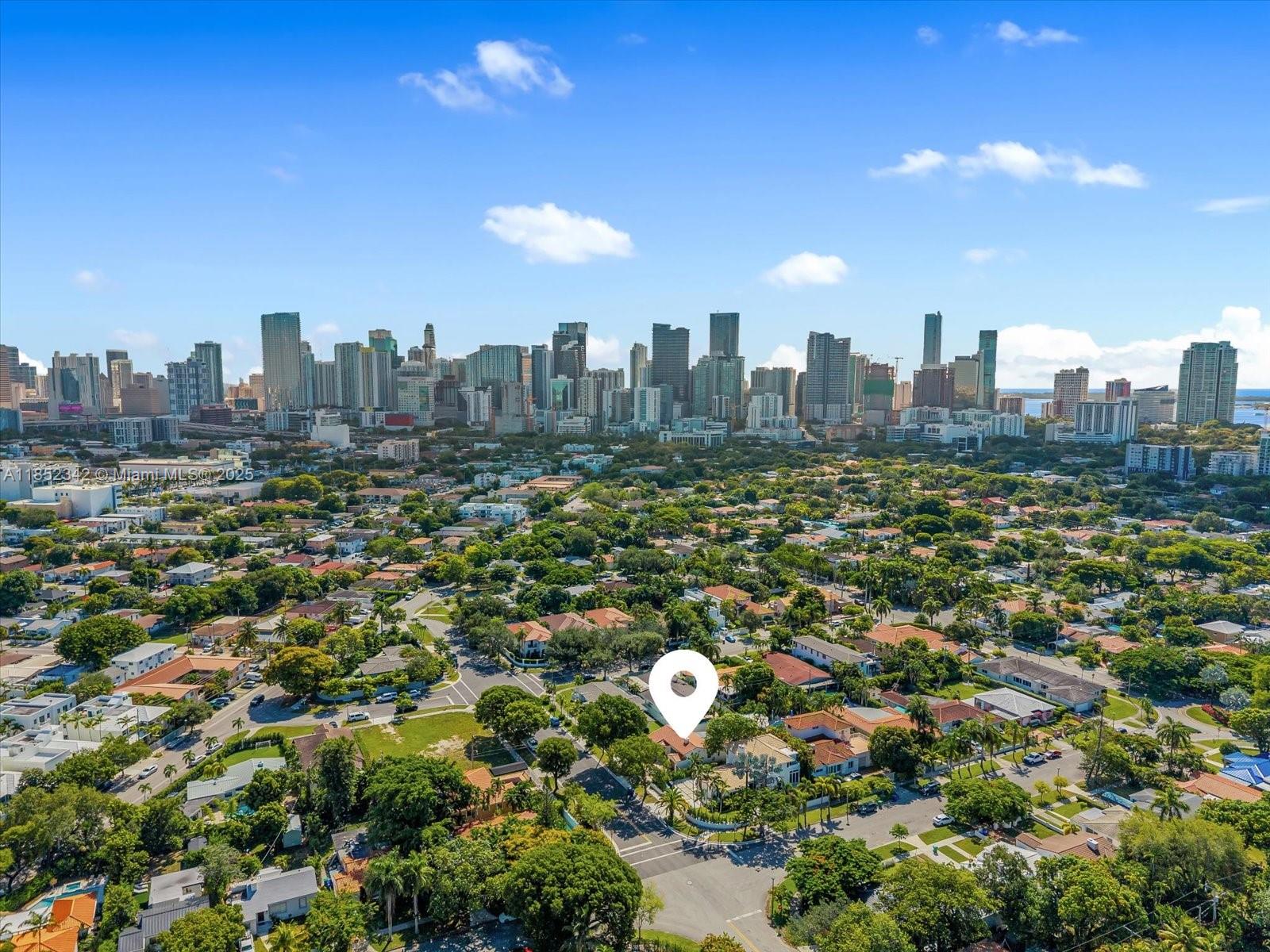 BRICKELL ESTATES - Residential