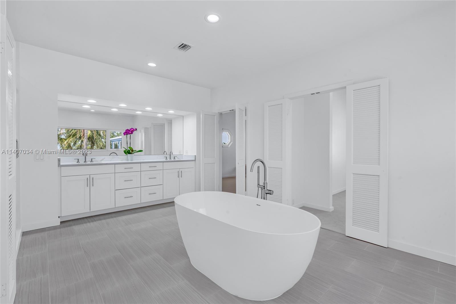SUGARLOAF SHORES PLAT #2 - Residential