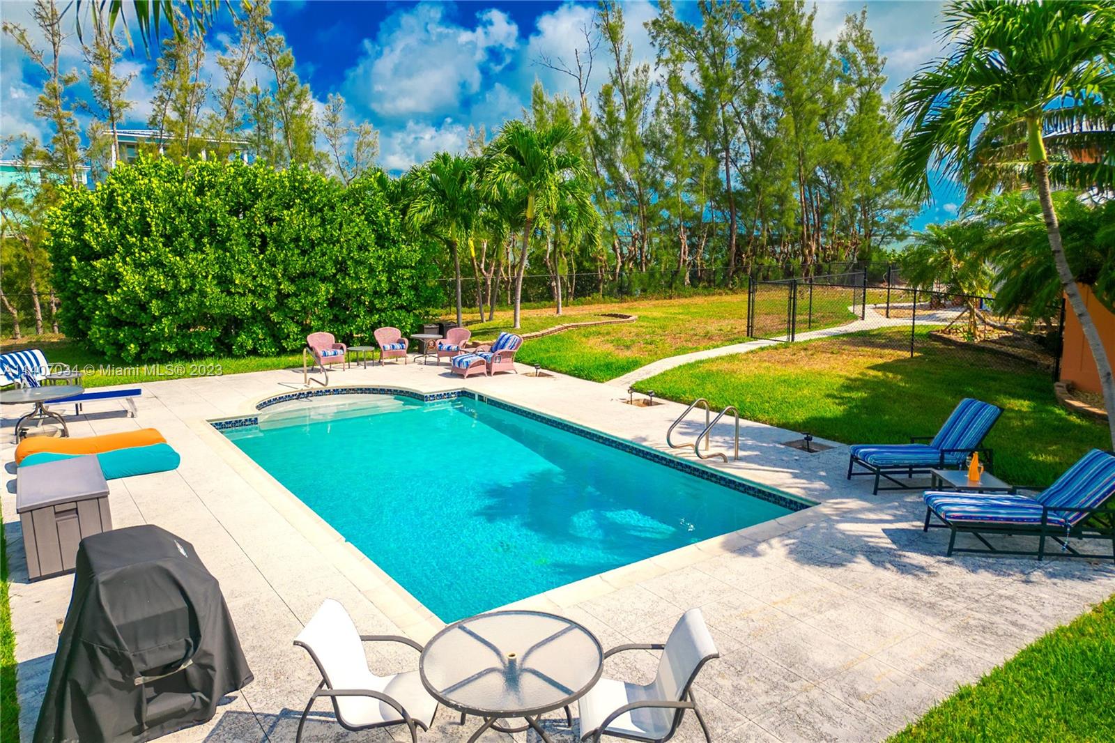 SUGARLOAF SHORES PLAT #2 - Residential