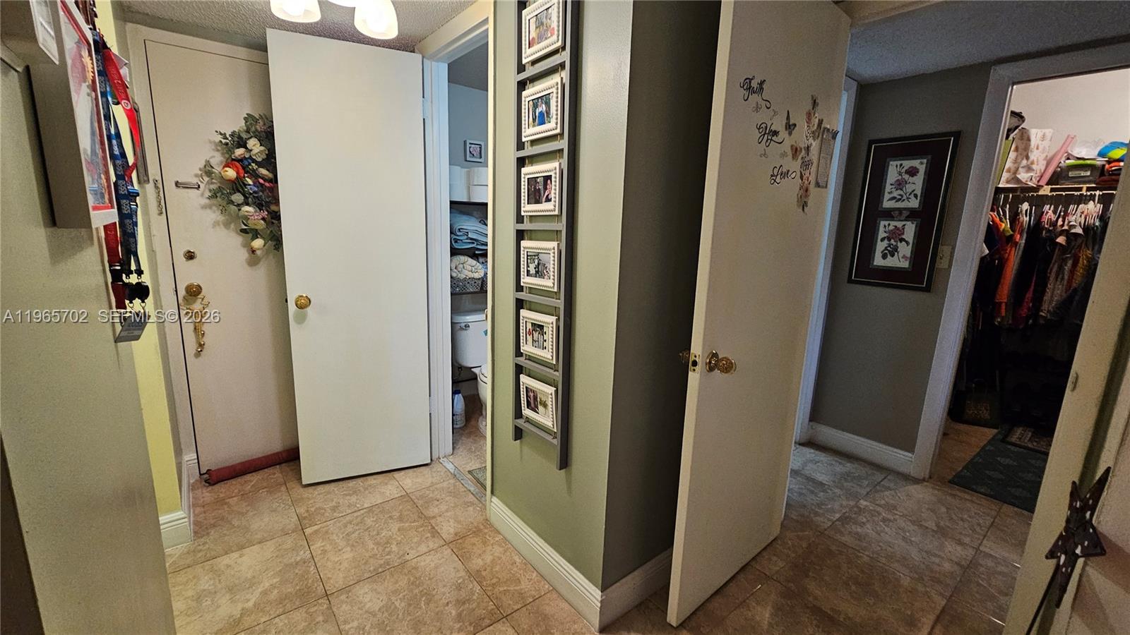 SABAL PALM VILLAGE 2 COND - Residential