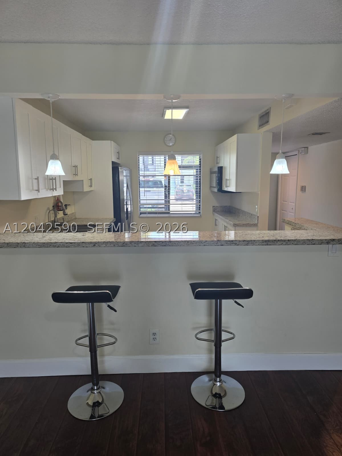 Fully renovated ground-floor unit. Ready to move in, 2-bed, 2-bath, Enjoy serenity in the screened porch with a peaceful water view, full appliances, community pool, located in one of South Florida’s most desirable cities, easy to show. includes an assigned parking space conveniently located right in front of the unit. Situated just minutes from a variety of restaurants, shopping centers, and everyday conveniences, with quick access to I-75 and I-595, Fort Lauderdale-Hollywood International Airport is just a 15-minute drive away.
Mandatory membership to the Bonaventure Town Center Club is $360 yearly with Olympisize pools, tennis, gym, racquetball, roller skating, pickleball, basketball, bowling, billiards, mini-golf, and more!
Easy to Show