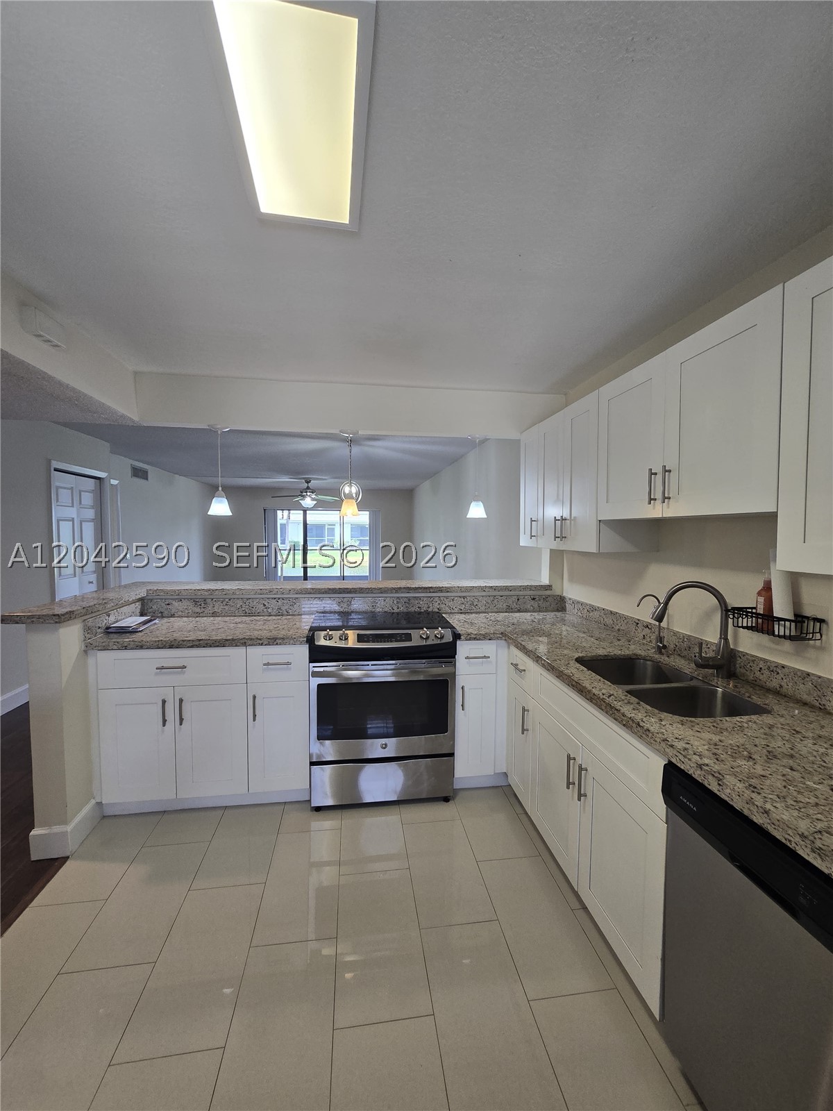 GARDENS AT BONAVENTURE 14 - Residential