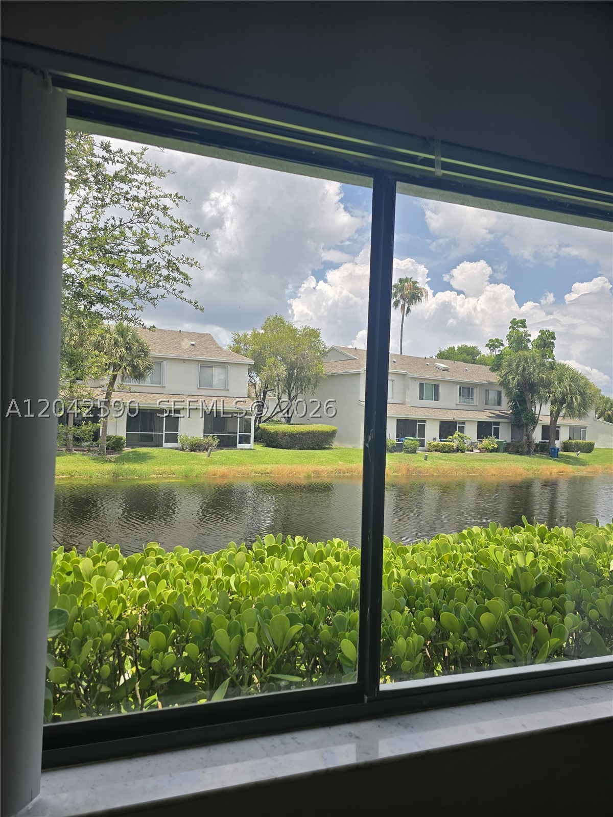 GARDENS AT BONAVENTURE 14 - Residential