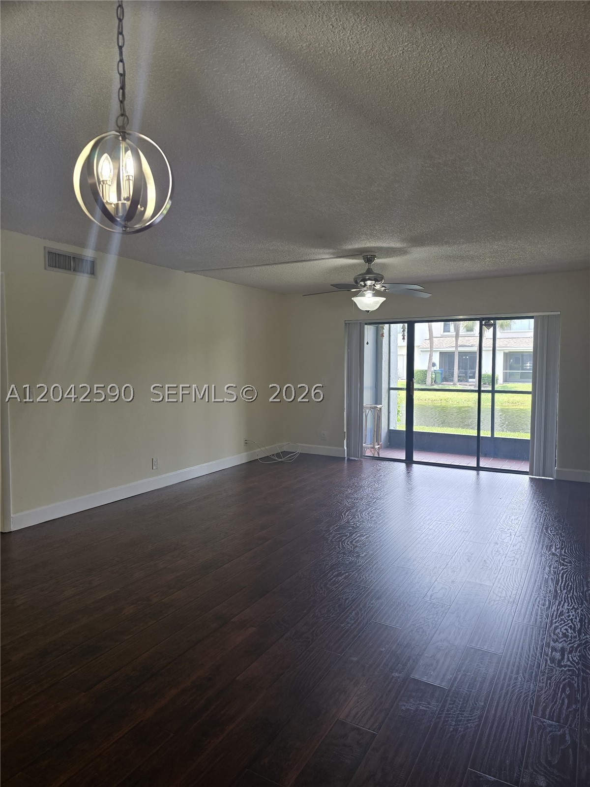 GARDENS AT BONAVENTURE 14 - Residential