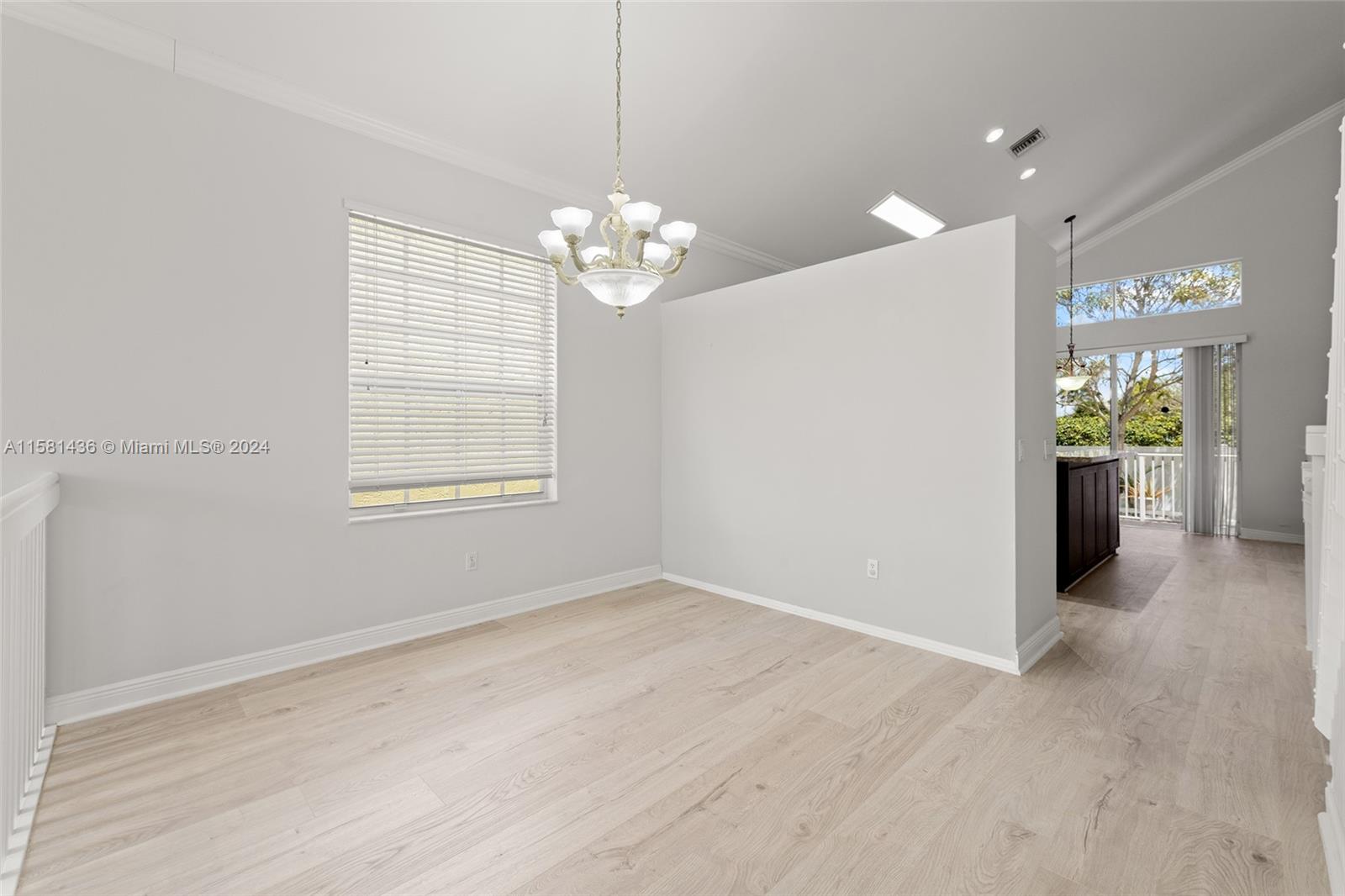 TOWNGATE - Residential