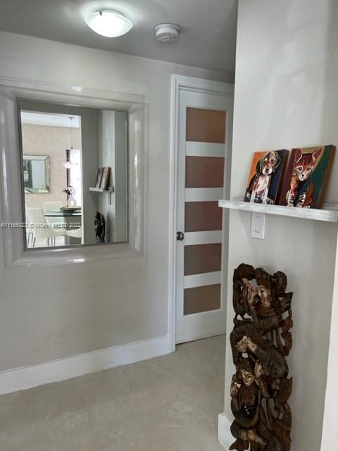 WINDSOR ESTATES NO 3 COND - Residential