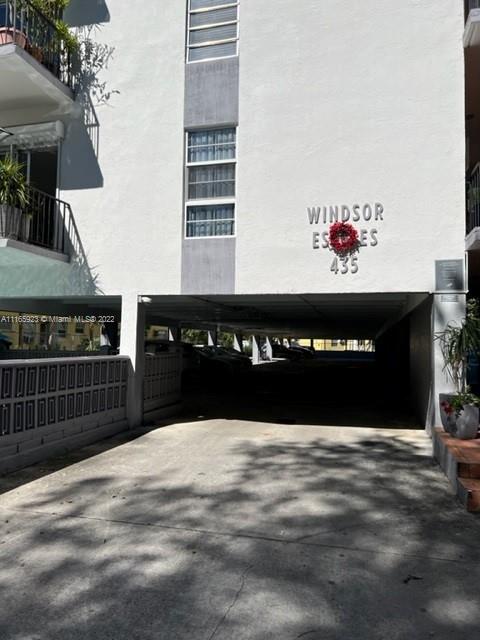 WINDSOR ESTATES NO 3 COND - Residential