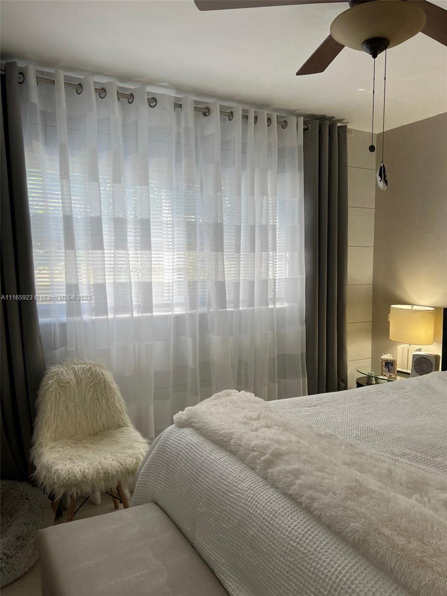 WINDSOR ESTATES NO 3 COND - Residential