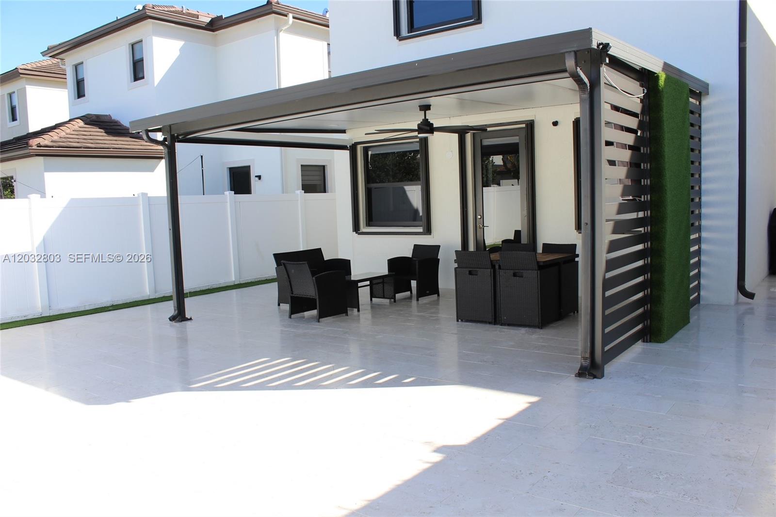 AQUABELLA NORTH - Residential