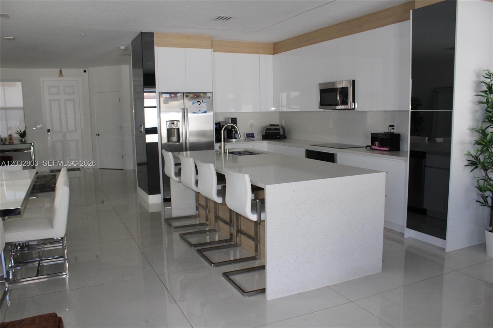 AQUABELLA NORTH - Residential