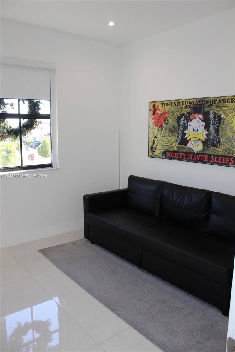AQUABELLA NORTH - Residential