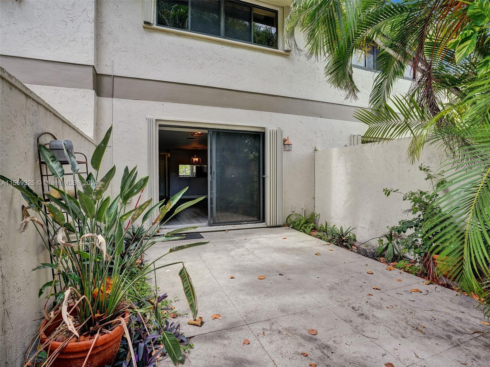 PINES OF OAKLAND FOREST W - Residential