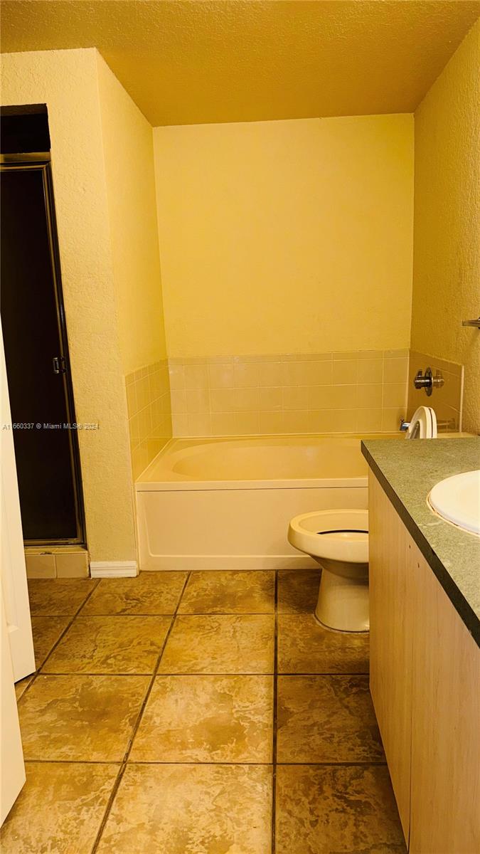 BELMONT AT NORTH LAUDERDA - Residential Lease