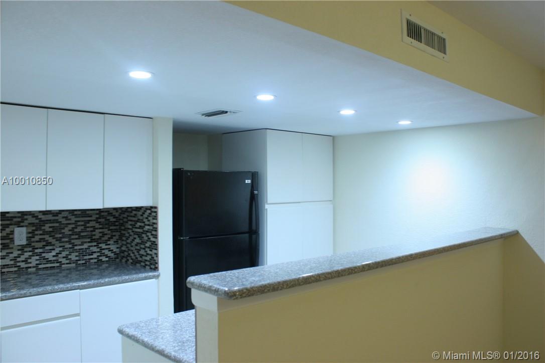 Miami Lakes-Lake Katharin - Residential Lease