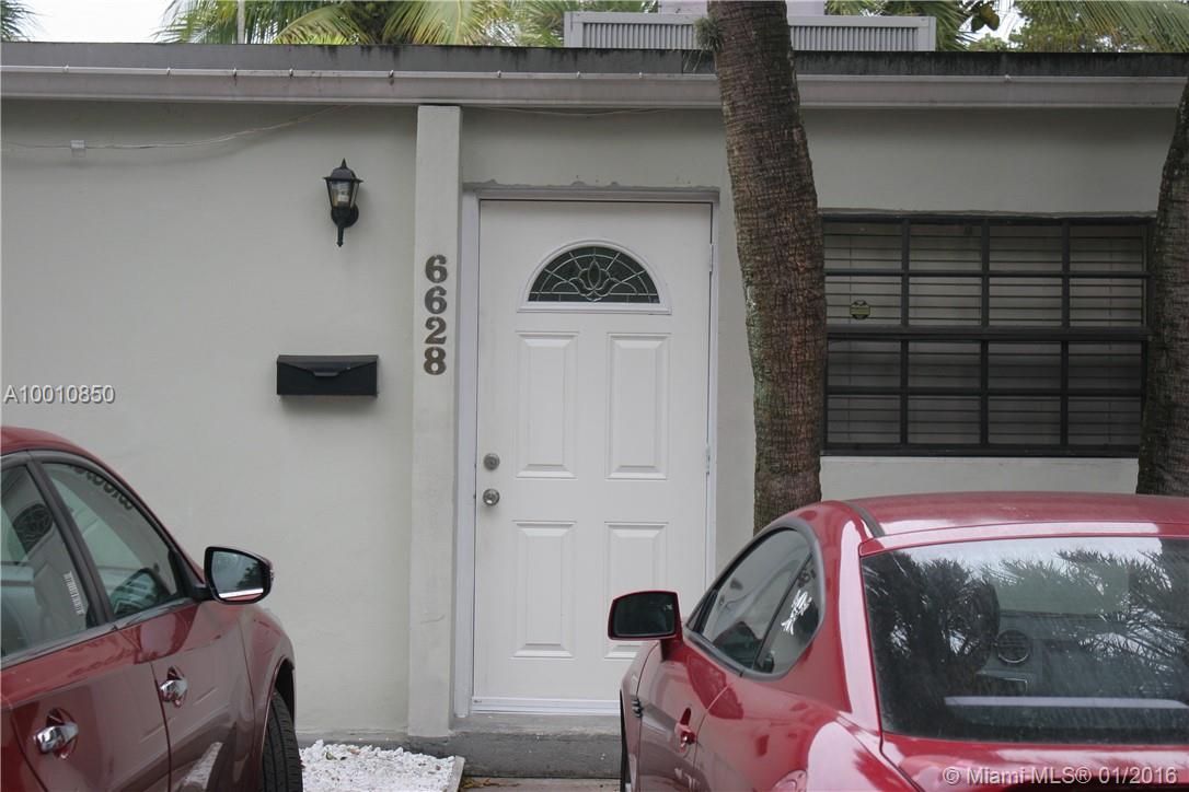 Miami Lakes-Lake Katharin - Residential Lease