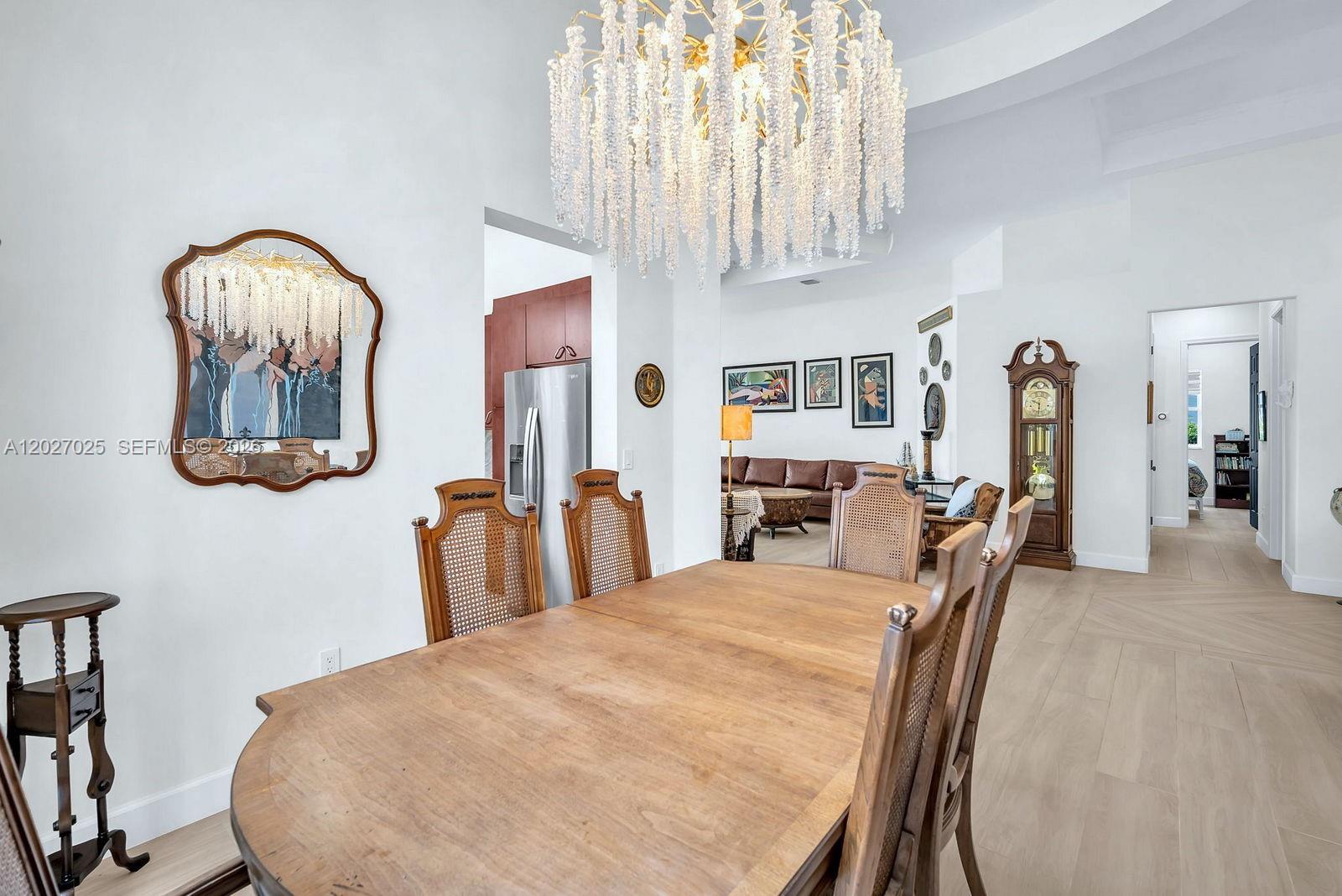 LIDO ISLES - Residential