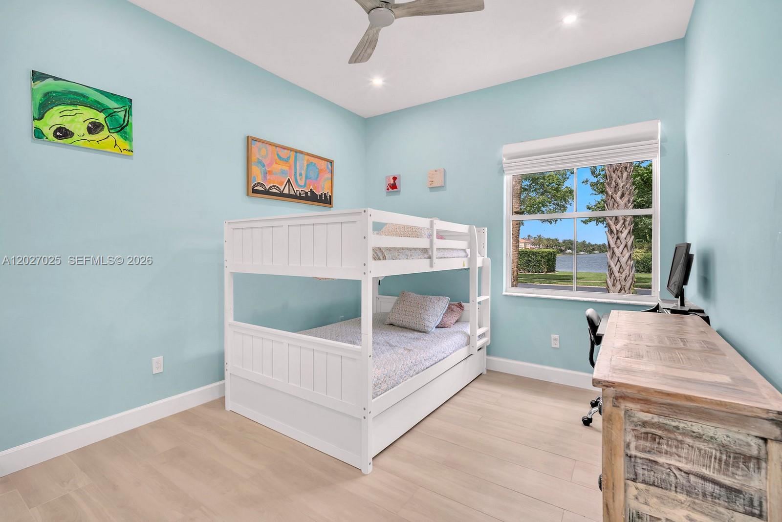 LIDO ISLES - Residential