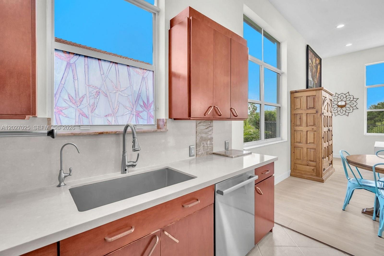 LIDO ISLES - Residential