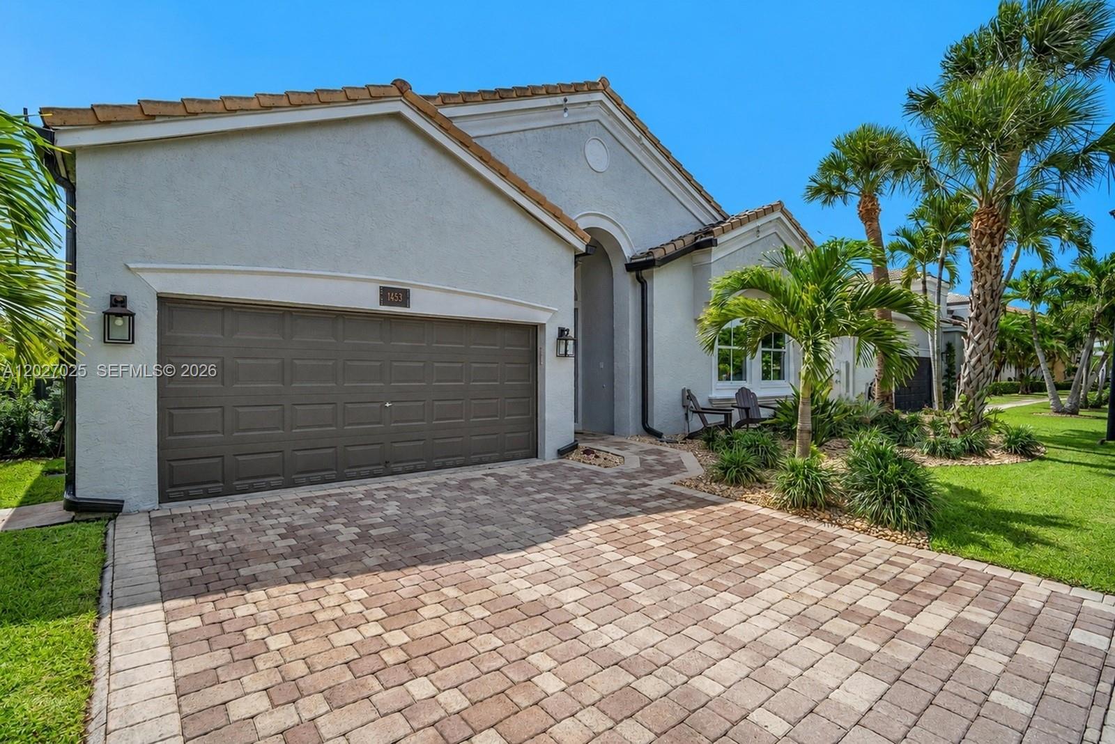 LIDO ISLES - Residential