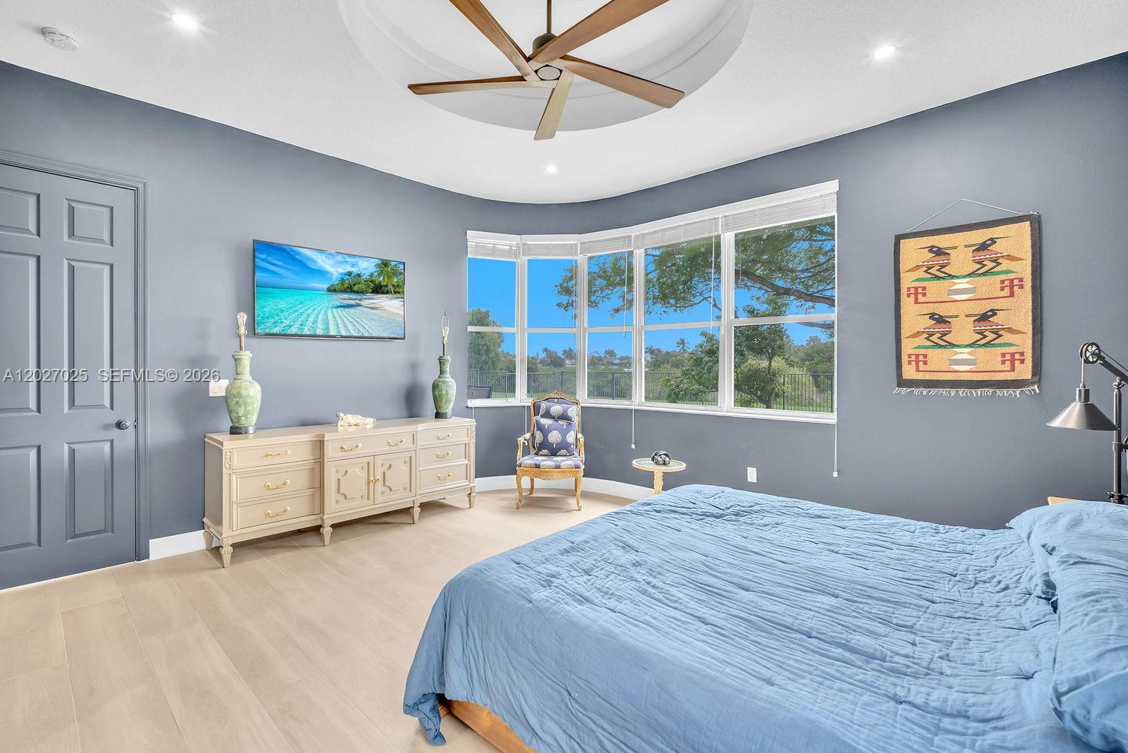 LIDO ISLES - Residential