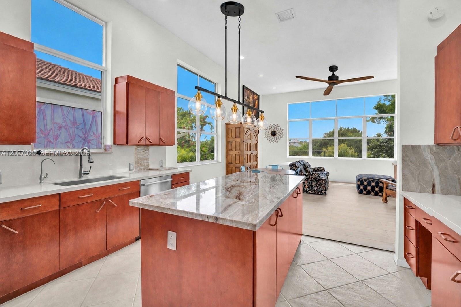 LIDO ISLES - Residential