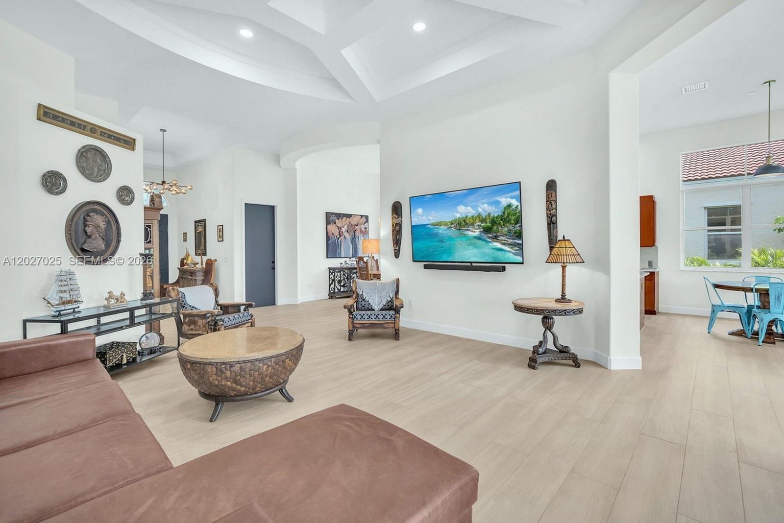 LIDO ISLES - Residential