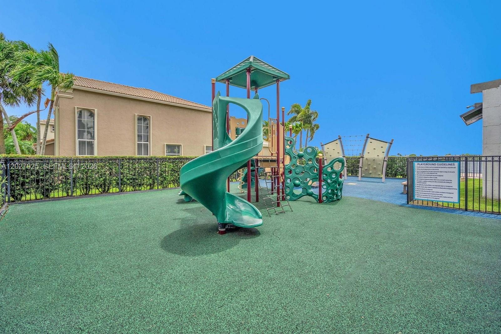 LIDO ISLES - Residential