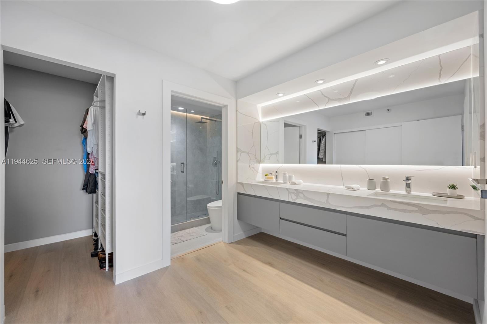 WATERVIEW CONDO - Residential