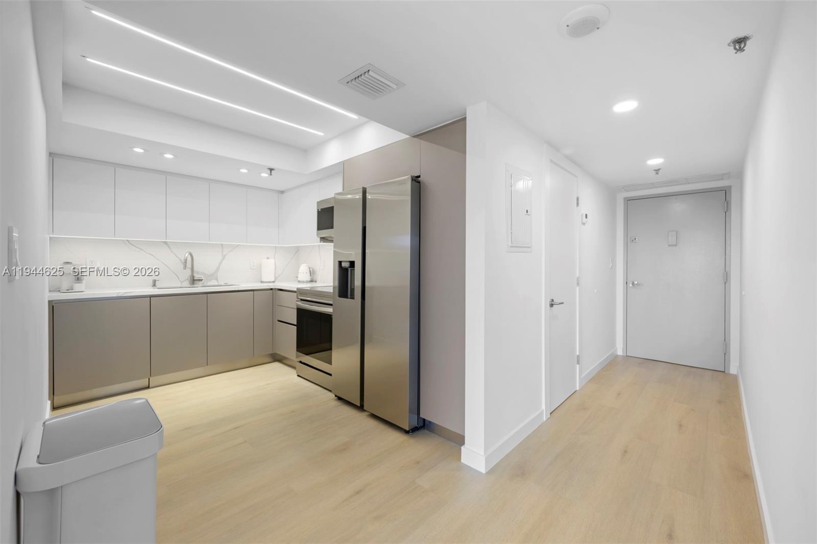 WATERVIEW CONDO - Residential