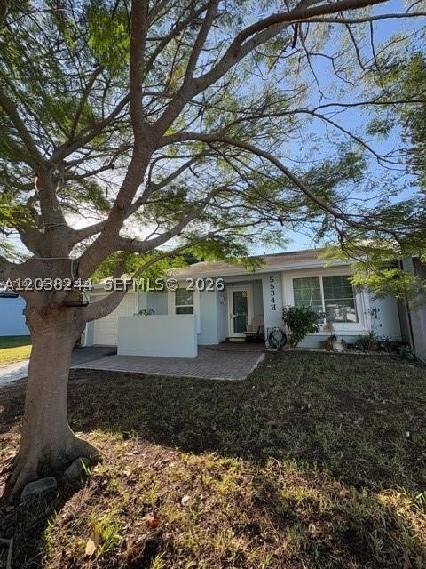 LAKEWOOD ON THE GREEN SEC - Residential Lease