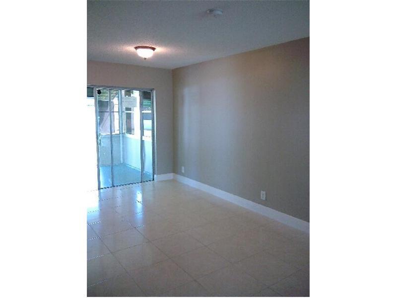 LAUDERDALE WEST 3 - Residential