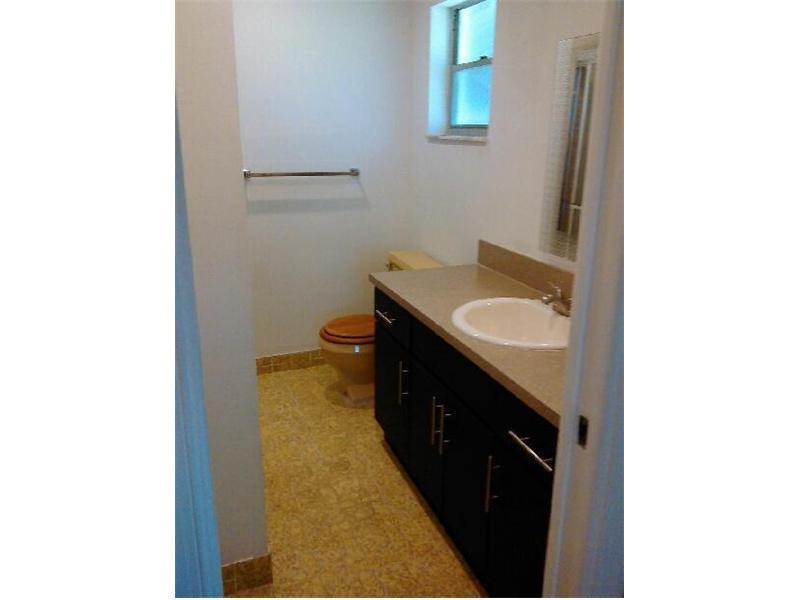 LAUDERDALE WEST 3 - Residential