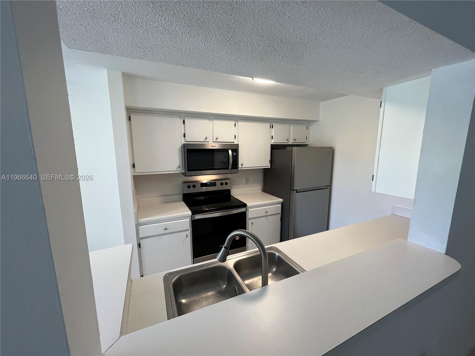 CASABLANCA ISLES CONDO - Residential Lease