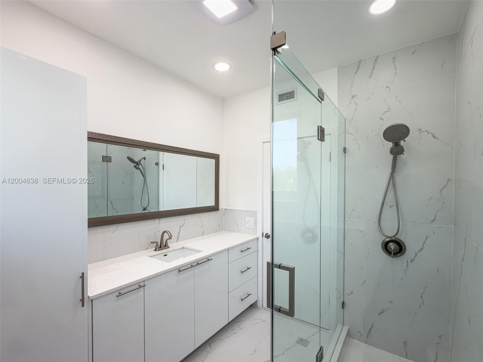 BISCAYNE POINT - Residential