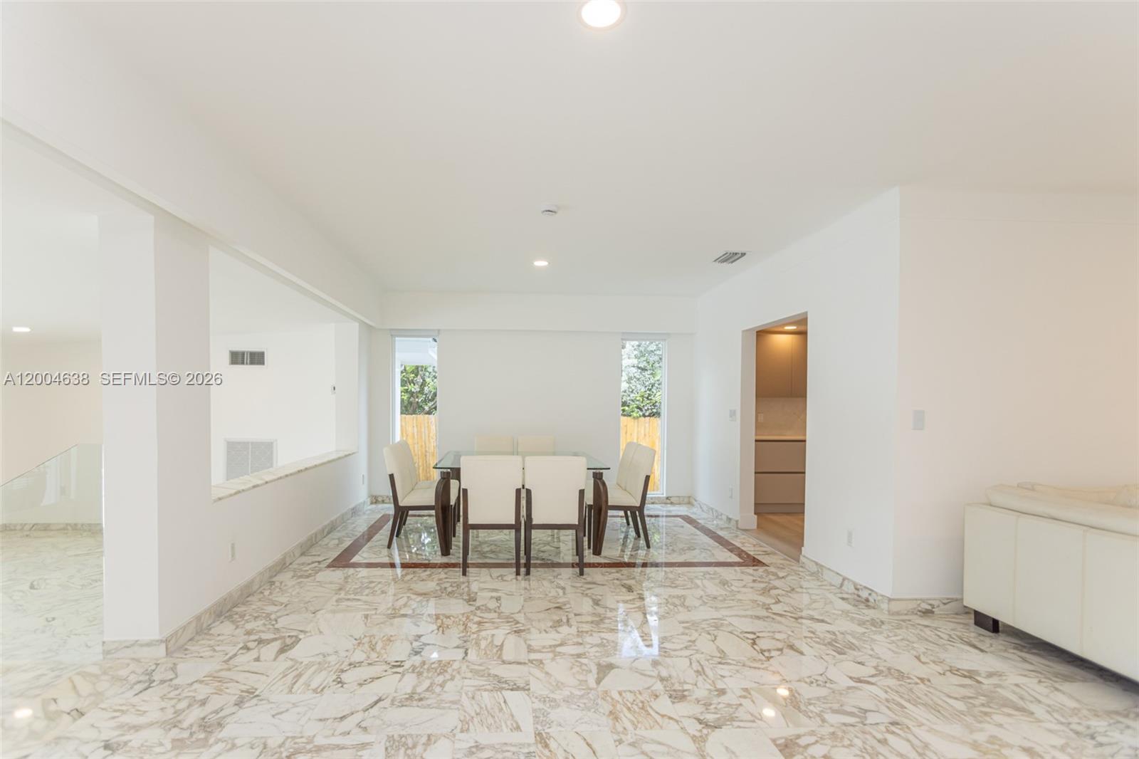 BISCAYNE POINT - Residential