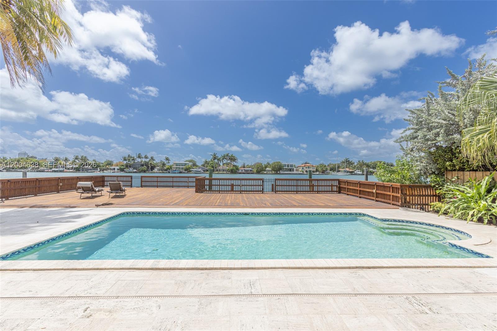 BISCAYNE POINT - Residential