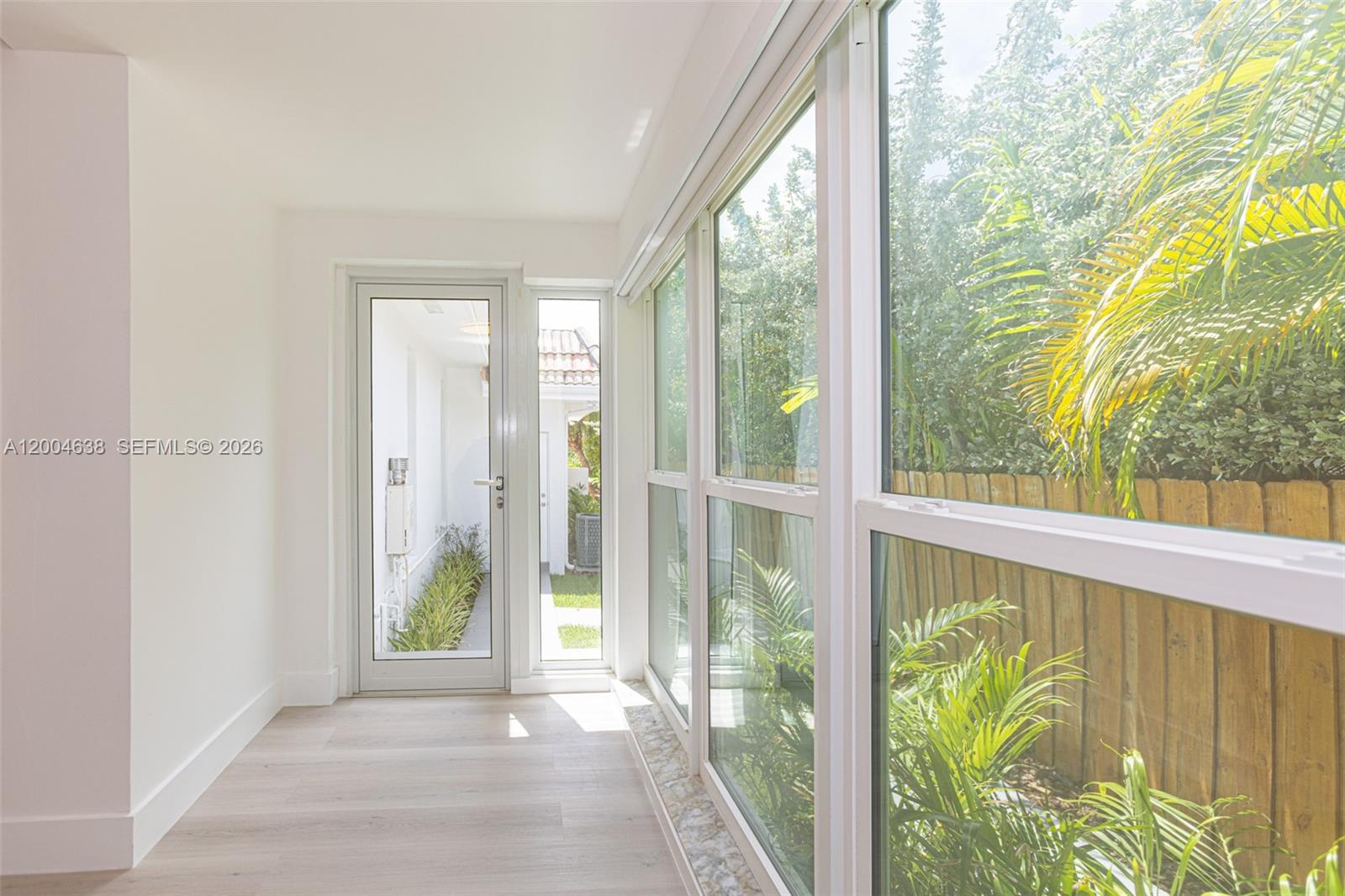 BISCAYNE POINT - Residential