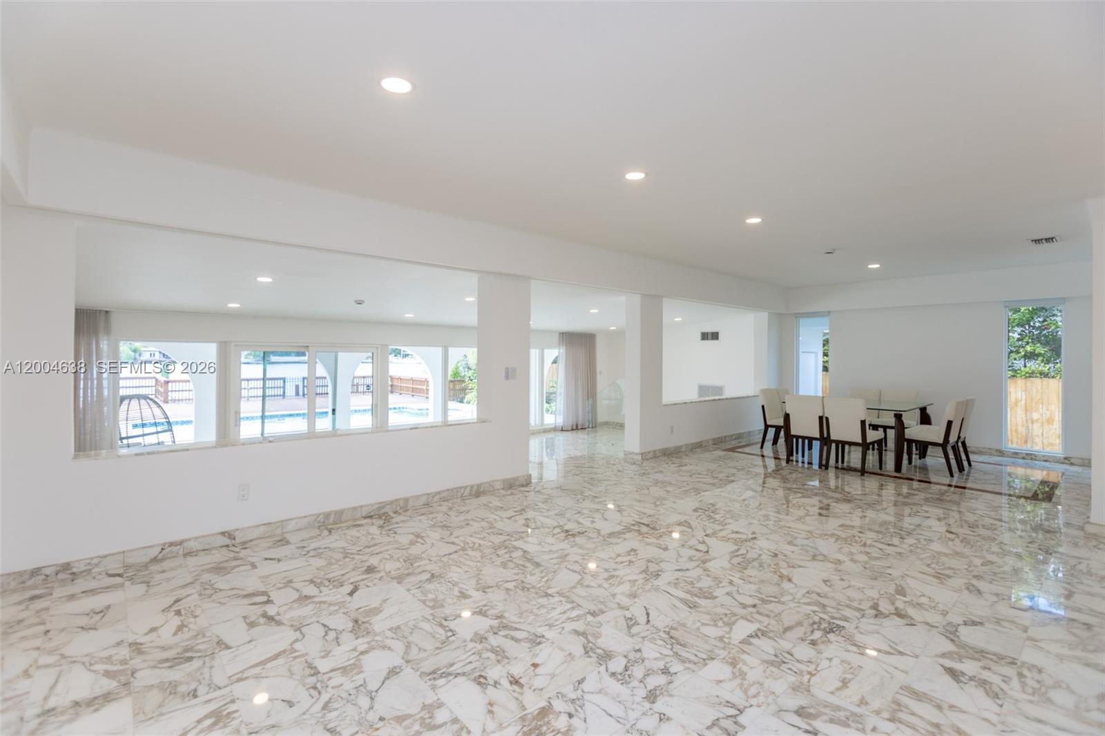 BISCAYNE POINT - Residential
