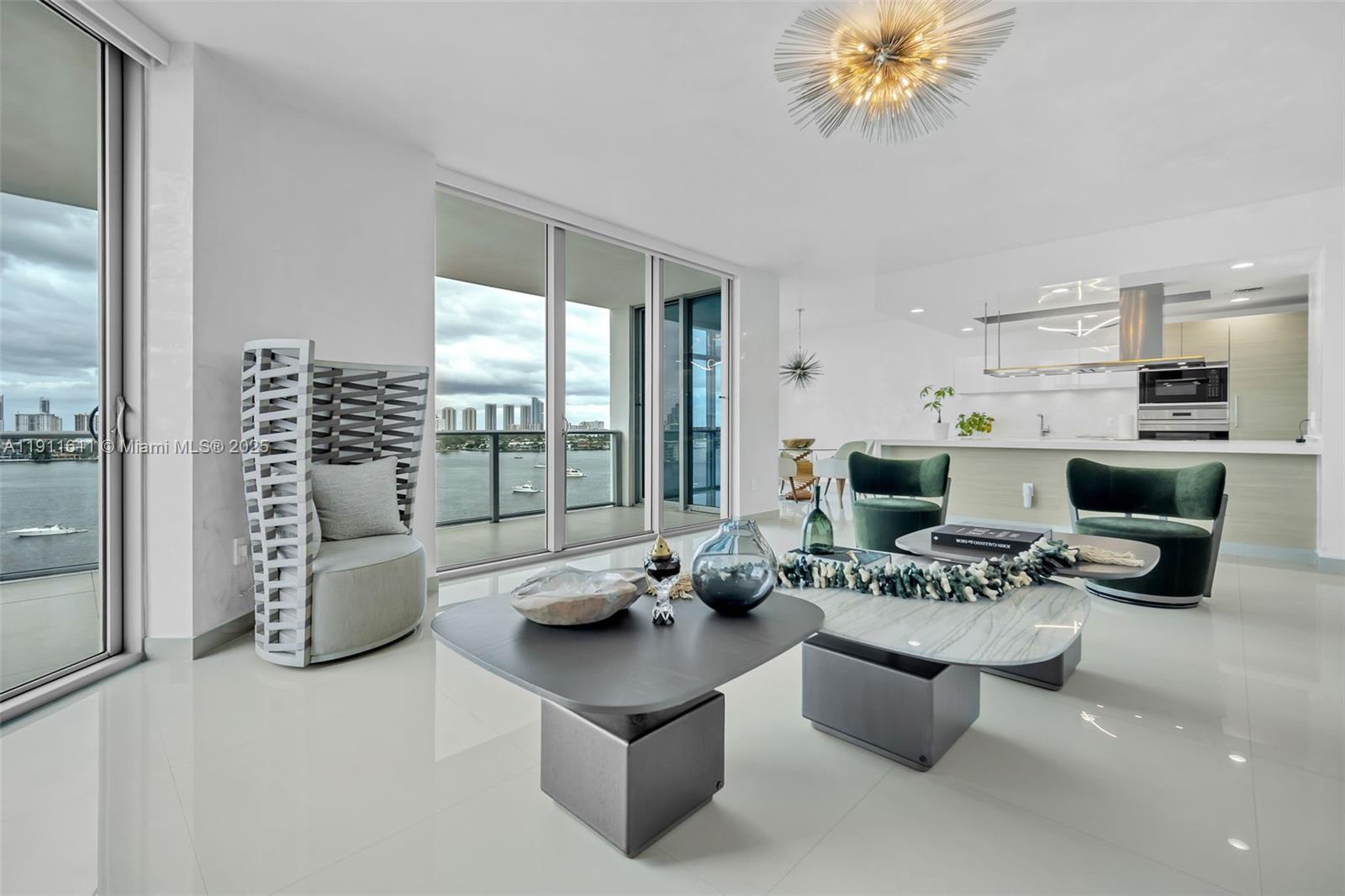 MARINA PALMS RESIDENCES N - Residential
