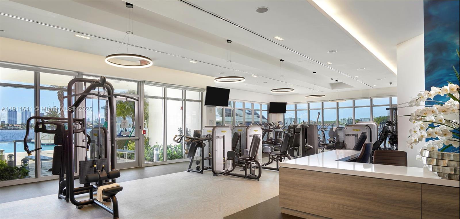 MARINA PALMS RESIDENCES N - Residential