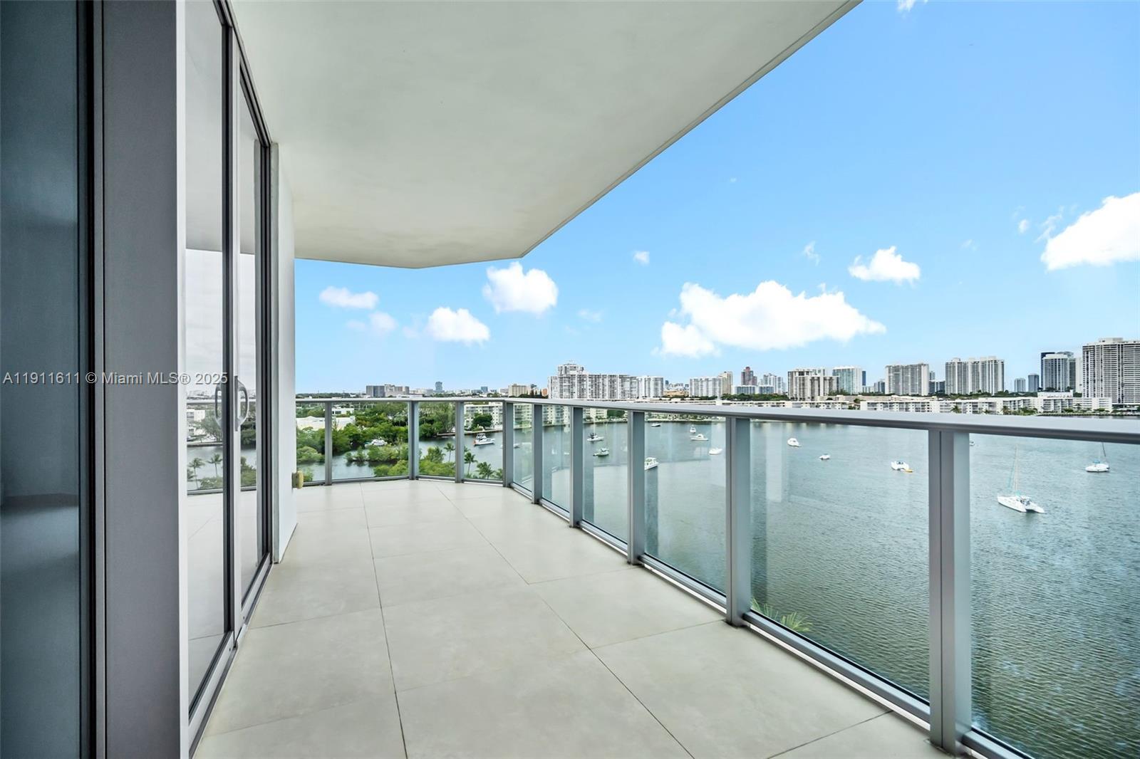 MARINA PALMS RESIDENCES N - Residential