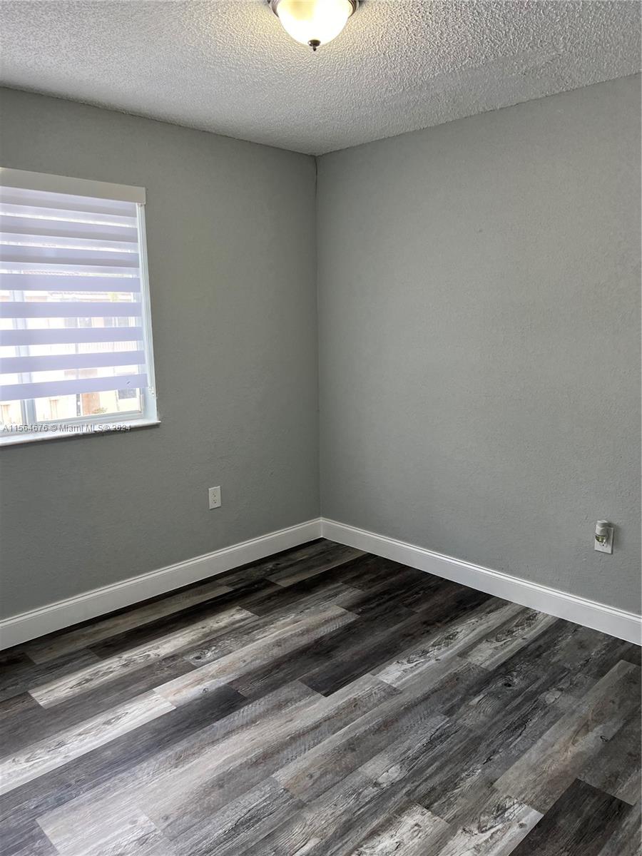 WEITZER SERENA LAKES TOWN - Residential Lease